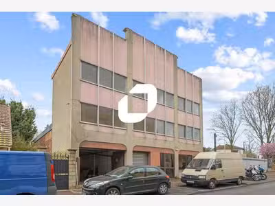 A louer Local d'activité 351m² Cachan