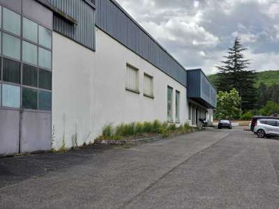 LOCATION BATIMENT 3600 m²
