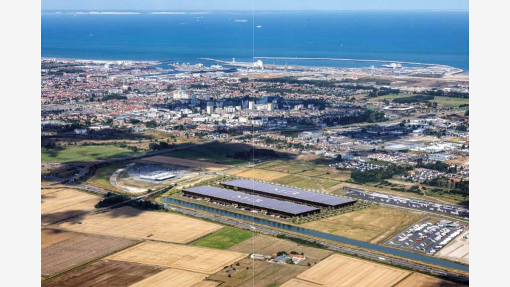 Entrepôt logistique de 98 000m² à louer à Calais