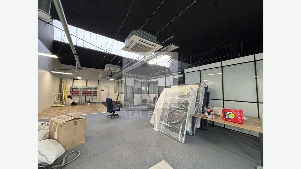 A louer bureaux de 115m² à Caluire et Cuire