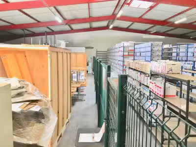 Loc / Achat local d'activités 752m² à Amiens Est 