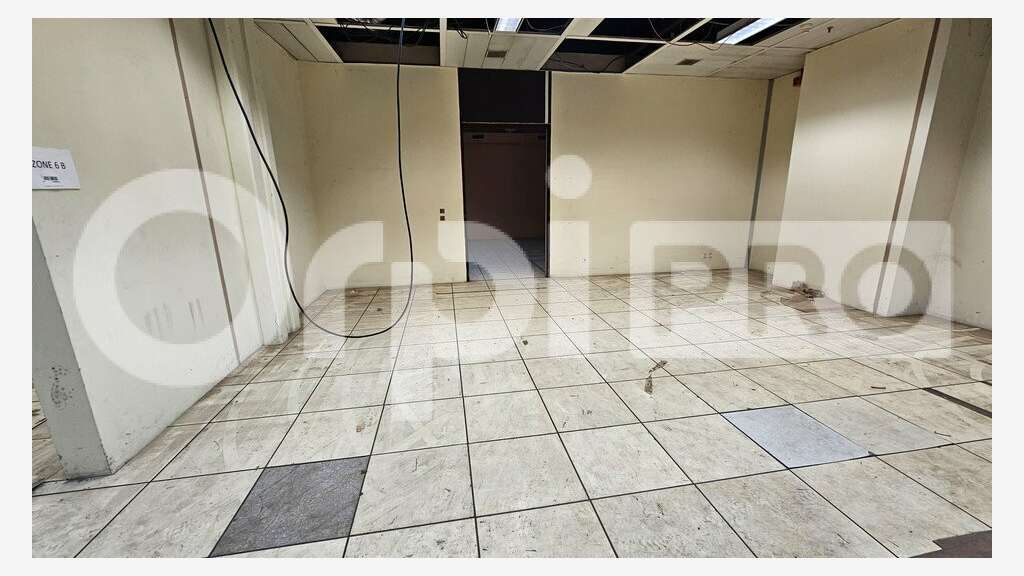 Ensemble industriel 3500m² à louer à Canéjan