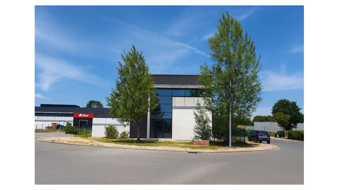 Entrepôt neuf 505m² à louer ZI Bersol-Actipolis