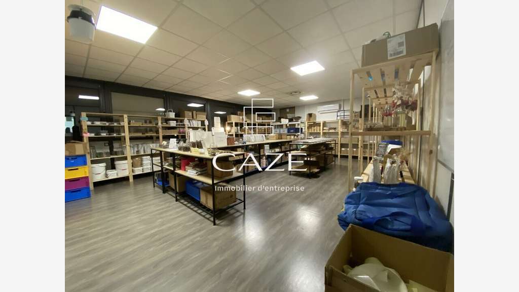 Laboratoire 600m² à louer proche A63 à Canéjan