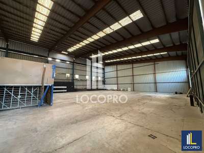 A louer local d'activité 1222m² ZI de la Frayère