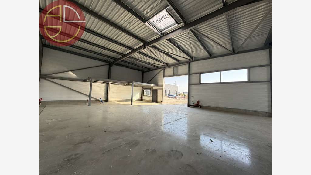 Location local d'activité neuf de 248m² à Carbonne