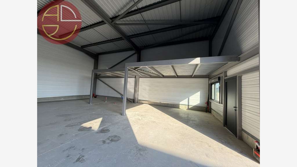 Location local d'activité neuf de 248m² à Carbonne