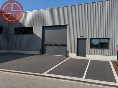 Location local d'activité neuf de 248m² à Carbonne