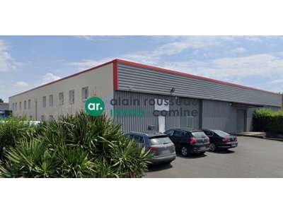 Location Locaux d'activités - Entrepôts à Carquefou