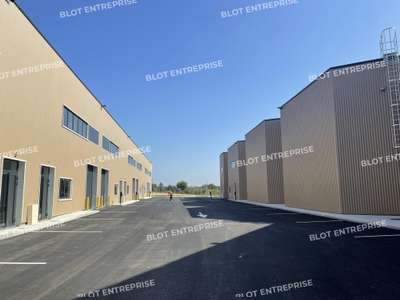 A louer cellule activités 286m² à Carquefou