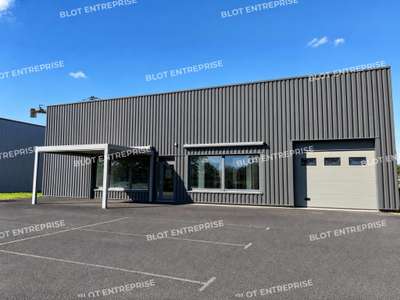 À LOUER - LOCAUX D'ACTIVITÉS - 380 M² - CARQUEFOU