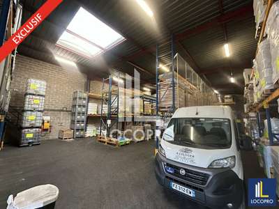 Location Locaux d'activités - Entrepôts à Carros