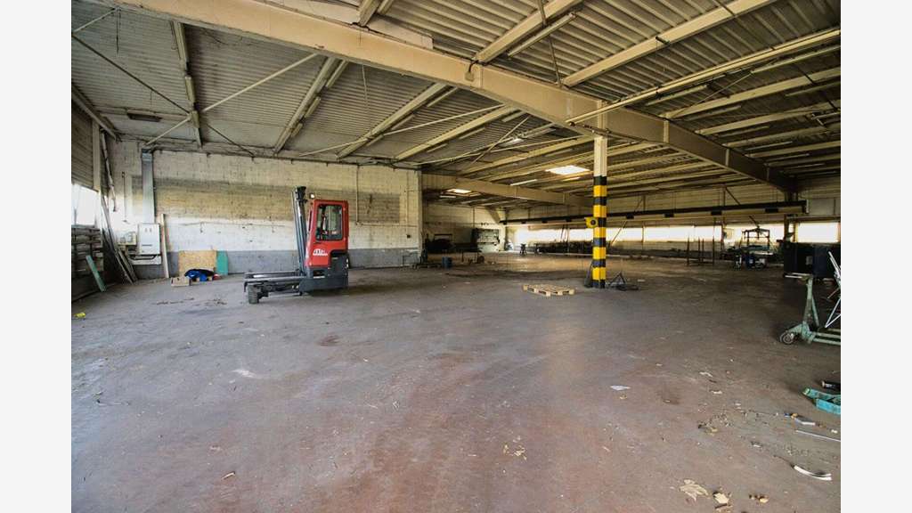 A louer local d'activité 1200m² secteur Castres