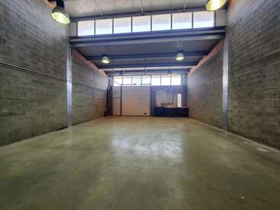 Location Locaux d'activités - Entrepôts à Castries