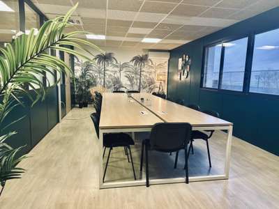 A louer bureaux 370m² à Castries