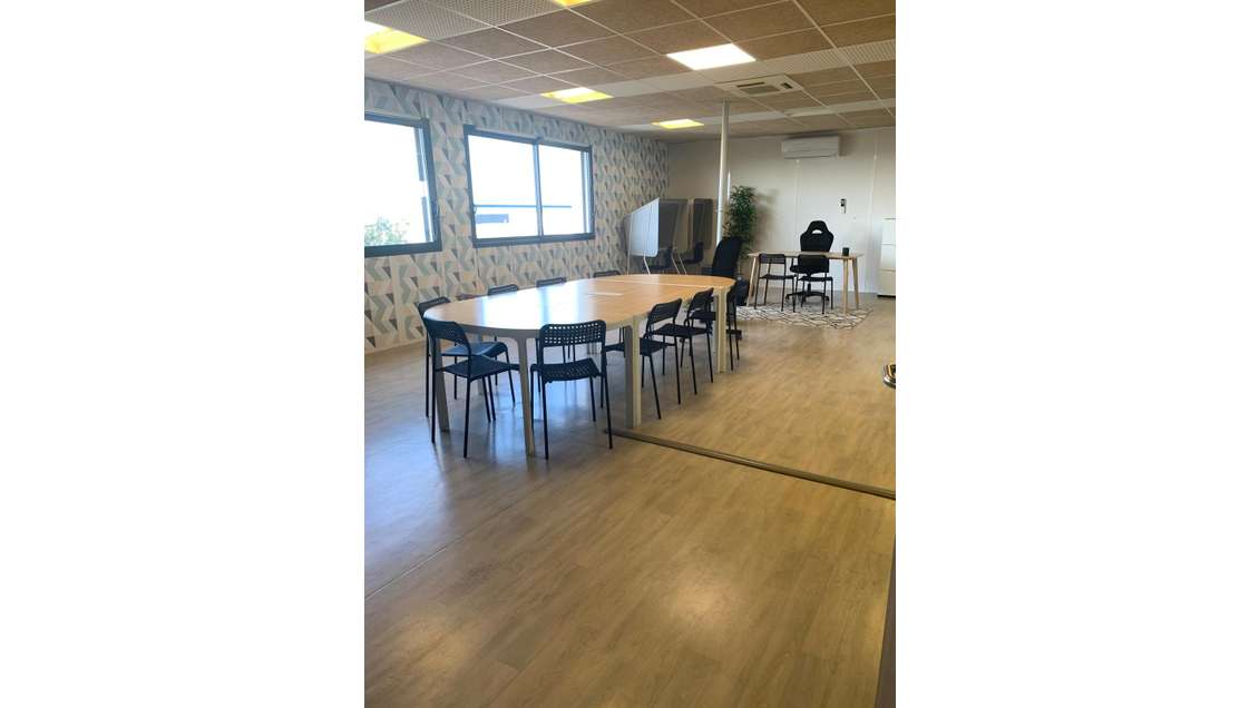Local professionnel : bureaux