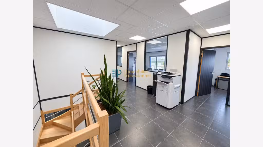 CAUDAN KERPONT - LOCAL D'ACTIVITE - 457 M2
