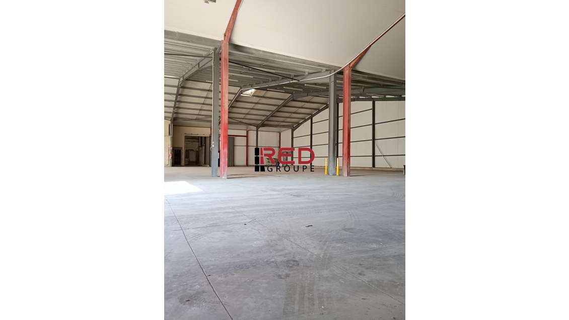 A louer entrepôt de 3225m² à Cavaillon