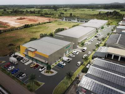 Loue cellule de 1800m² en Zone Collery à Cayenne