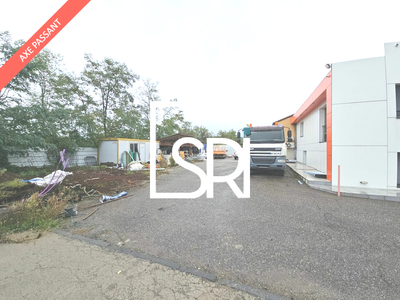 Location Locaux d'activités - Entrepôts à Cébazat