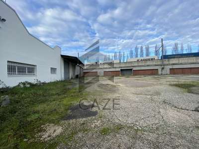 Location Locaux d'activités - Entrepôts à Cenon