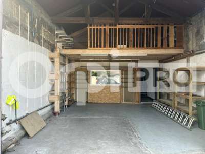 A louer local d'activité 123m² bon état à Cenon