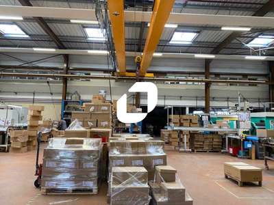 A louer Local d'activité 1100m² Cergy