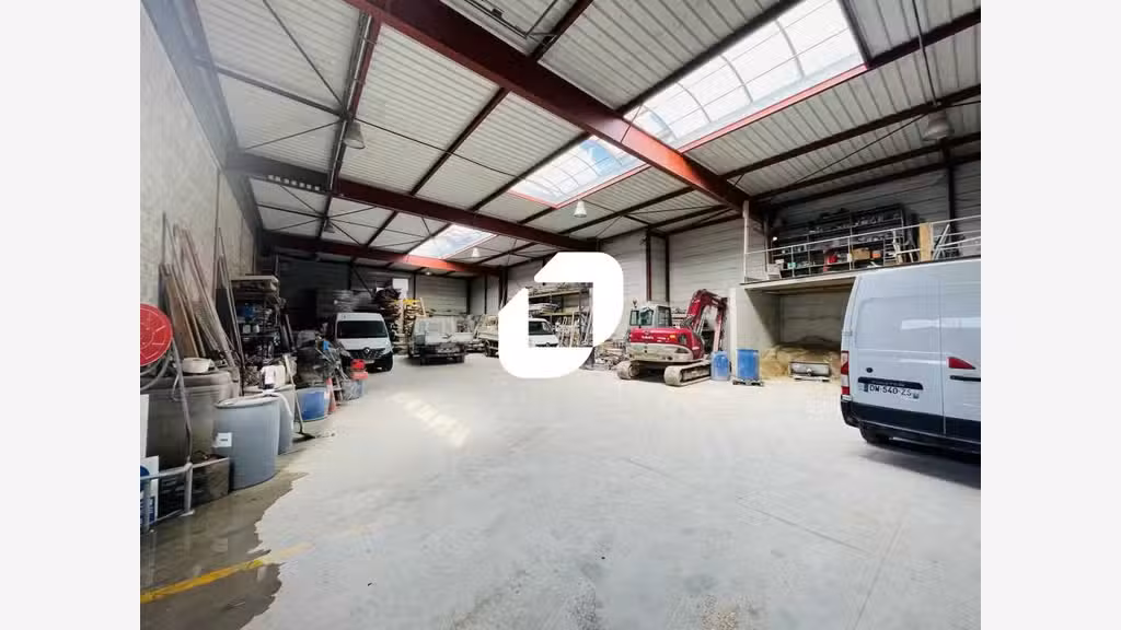A louer Local d'activité 688m² Cesson