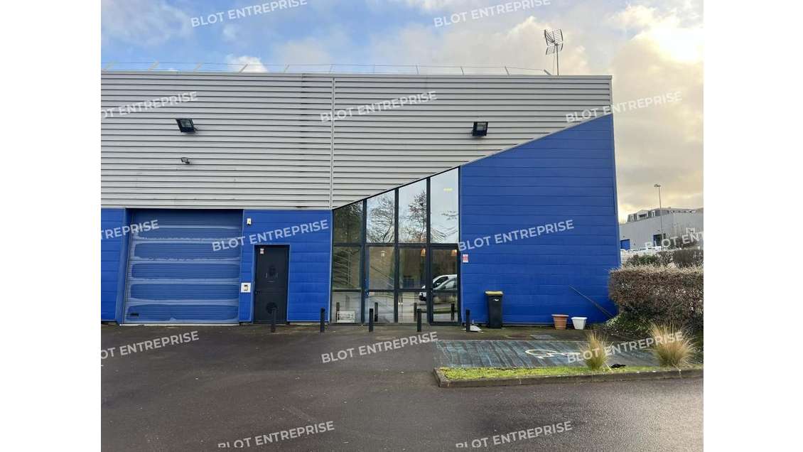 A louer locaux d'activités 450m² à Rennes ZI Sud