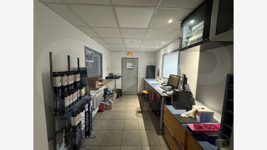 A louer local d'activité de 511m² à Cesson Sevigne