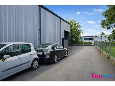 Location Locaux d'activités - Entrepôts à Cestas