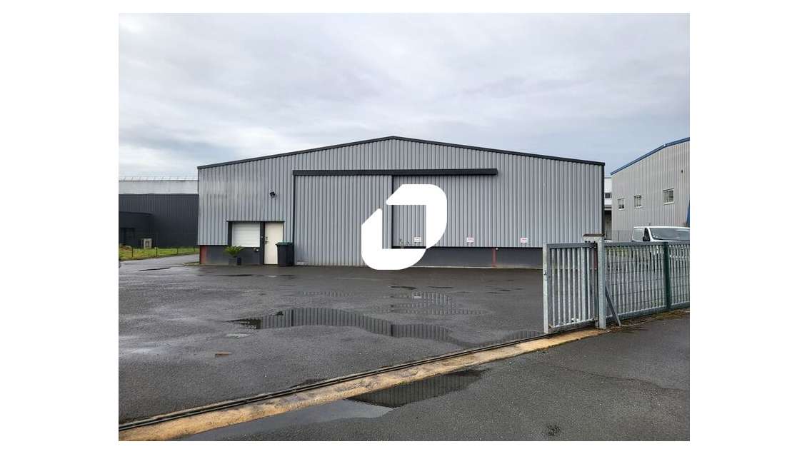 A louer Local d'activité 200m² Cestas