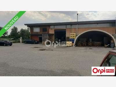 Location local d'activités de 1250m² à Chabeuil