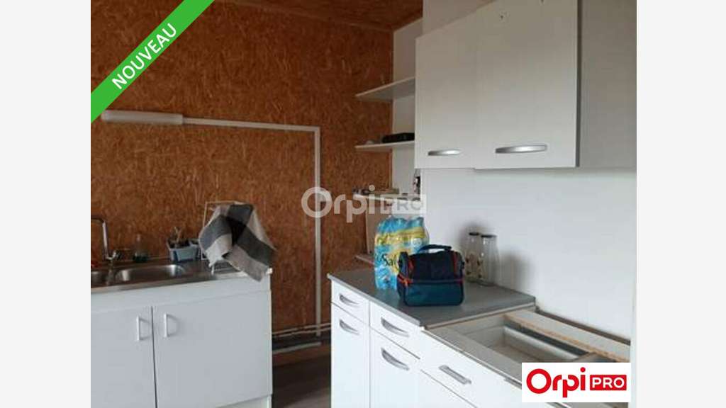 Location local d'activités de 1250m² à Chabeuil