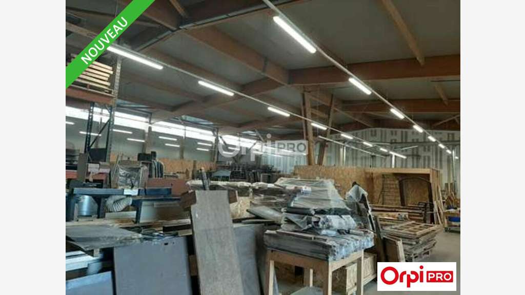 Location local d'activités de 1250m² à Chabeuil