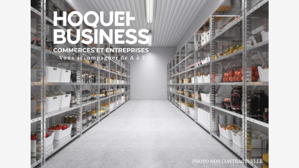 Petit dépôt de 45m² à louer secteur Chaillevette