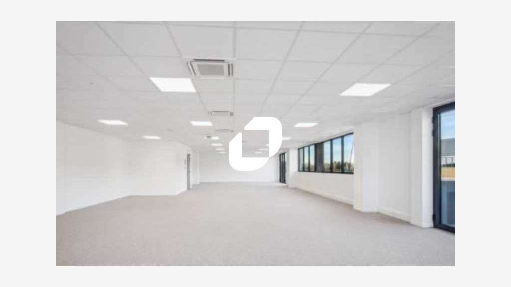A louer Local d'activité 371m² Chalifert