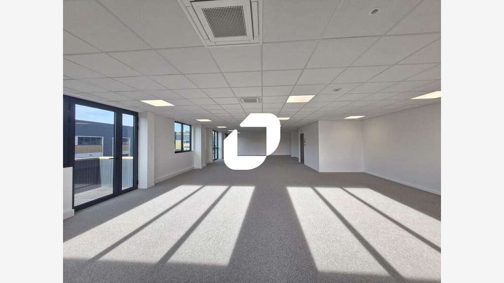 A louer Local d'activité 396m² Chalifert