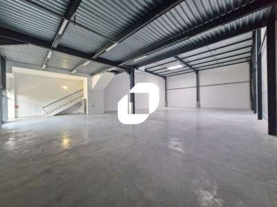 A louer Local d'activité 605m² Chalifert