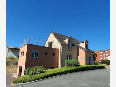 A louer local 162m² à Montceau-les-Mines