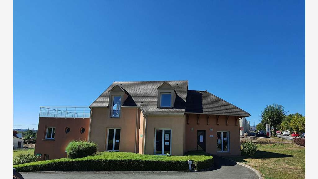 A louer local 162m² à Montceau-les-Mines