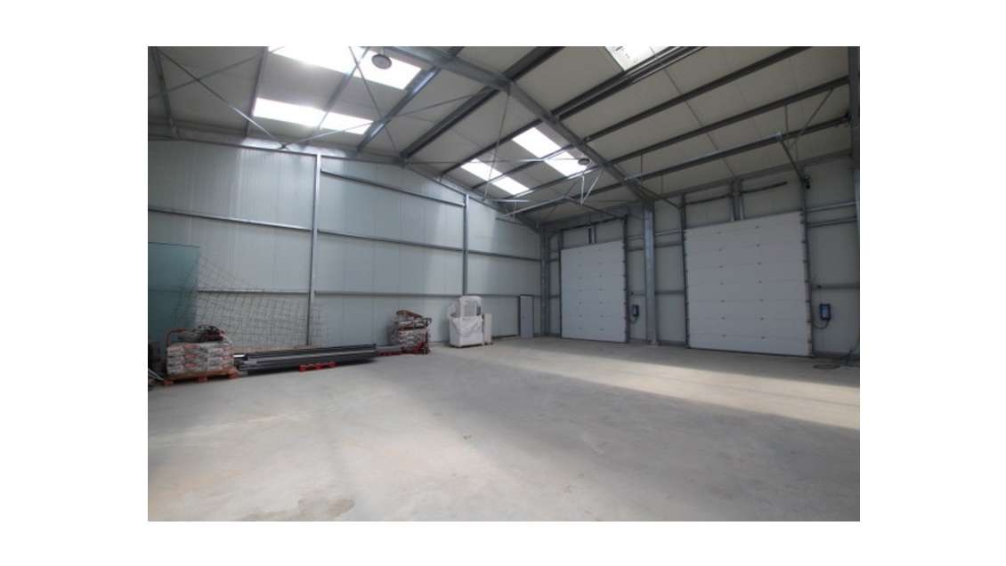 Local à louer proche Chalon sur Saône ZI Nord