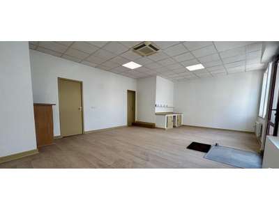 Location Locaux d'activités - Entrepôts à Châlons-en-Champagne