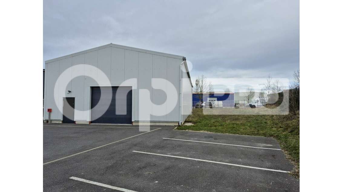 A louer entrepôt 220m² à Châlons-en-Champagne