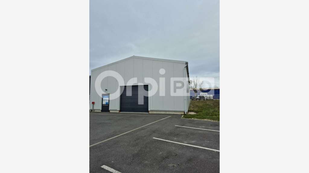 A louer entrepôt 220m² à Châlons-en-Champagne