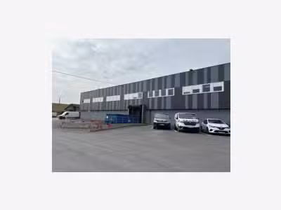 À louer – Entrepôt de 2 579 m² à Châlo
