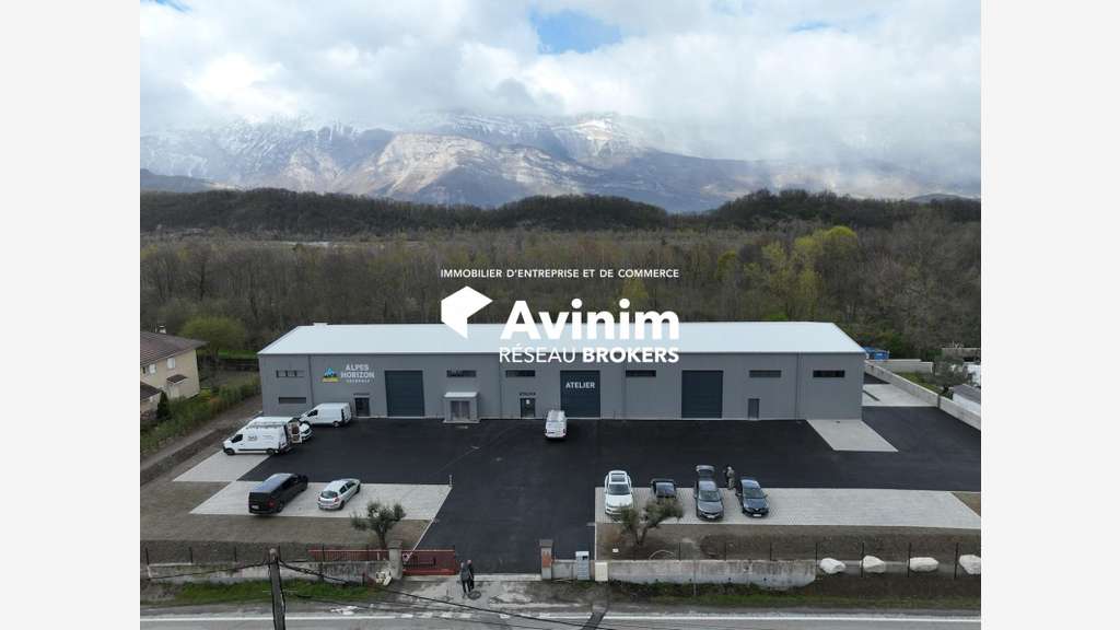 Local 300m² neuf et individuel à Champ-sur-Drac