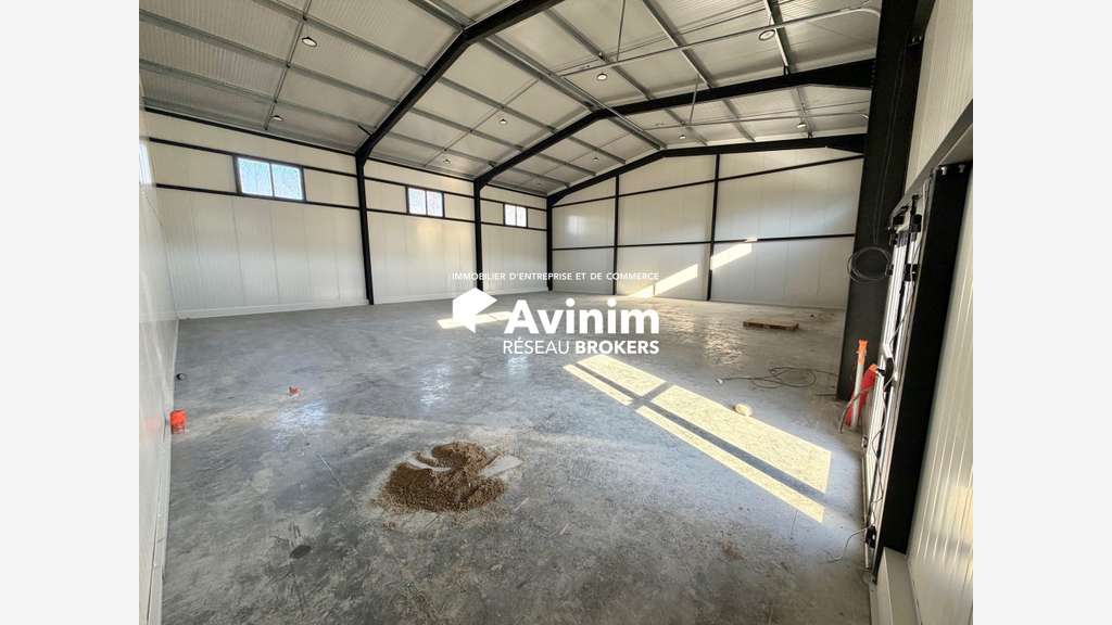 Local 300m² neuf et individuel à Champ-sur-Drac