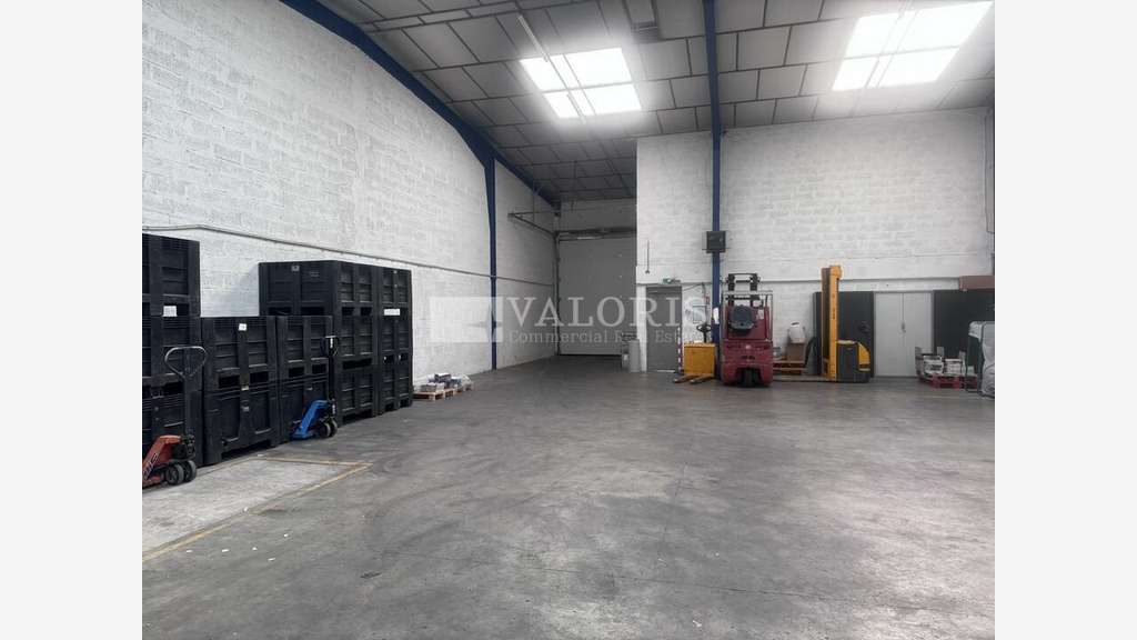 A louer cellule  501m² au coeur de la Techlid !