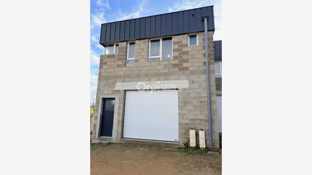 Local d'activité neuf 52m² à louer à Champfleury 